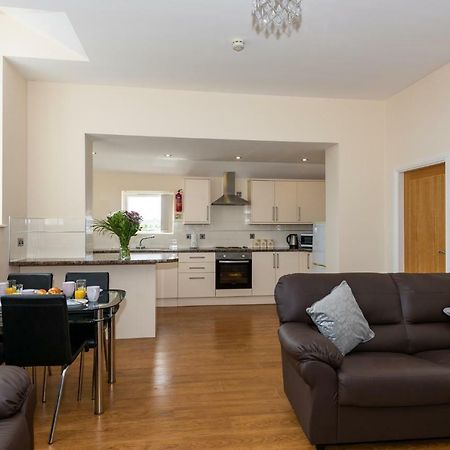 Waterview Deluxe Apartments Barrow-in-Furness Extérieur photo